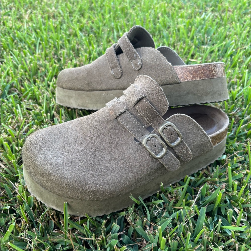 Project Cloud Suede Platform Clogs in Taupe/Olive
